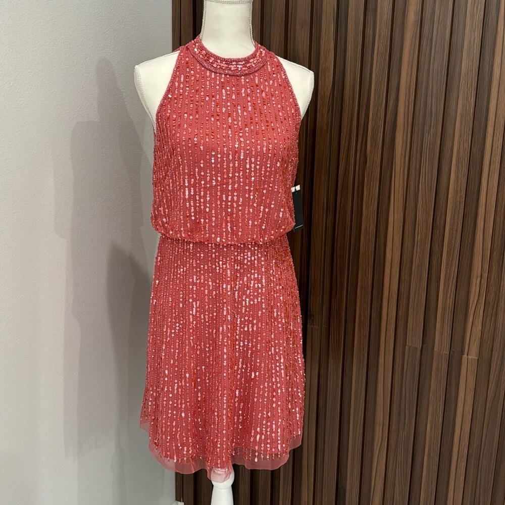 NWT 🏷️ ADRIANNA PAPELL halter dress size 4